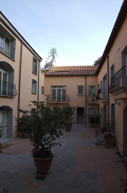 Palazzo Virginio Aparthotel Firenze Bagian luar foto